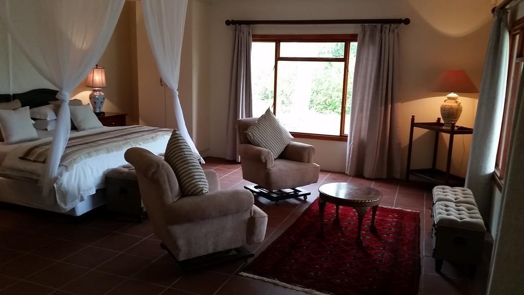 Umlambo River Lodge Kirkwood Exterior photo